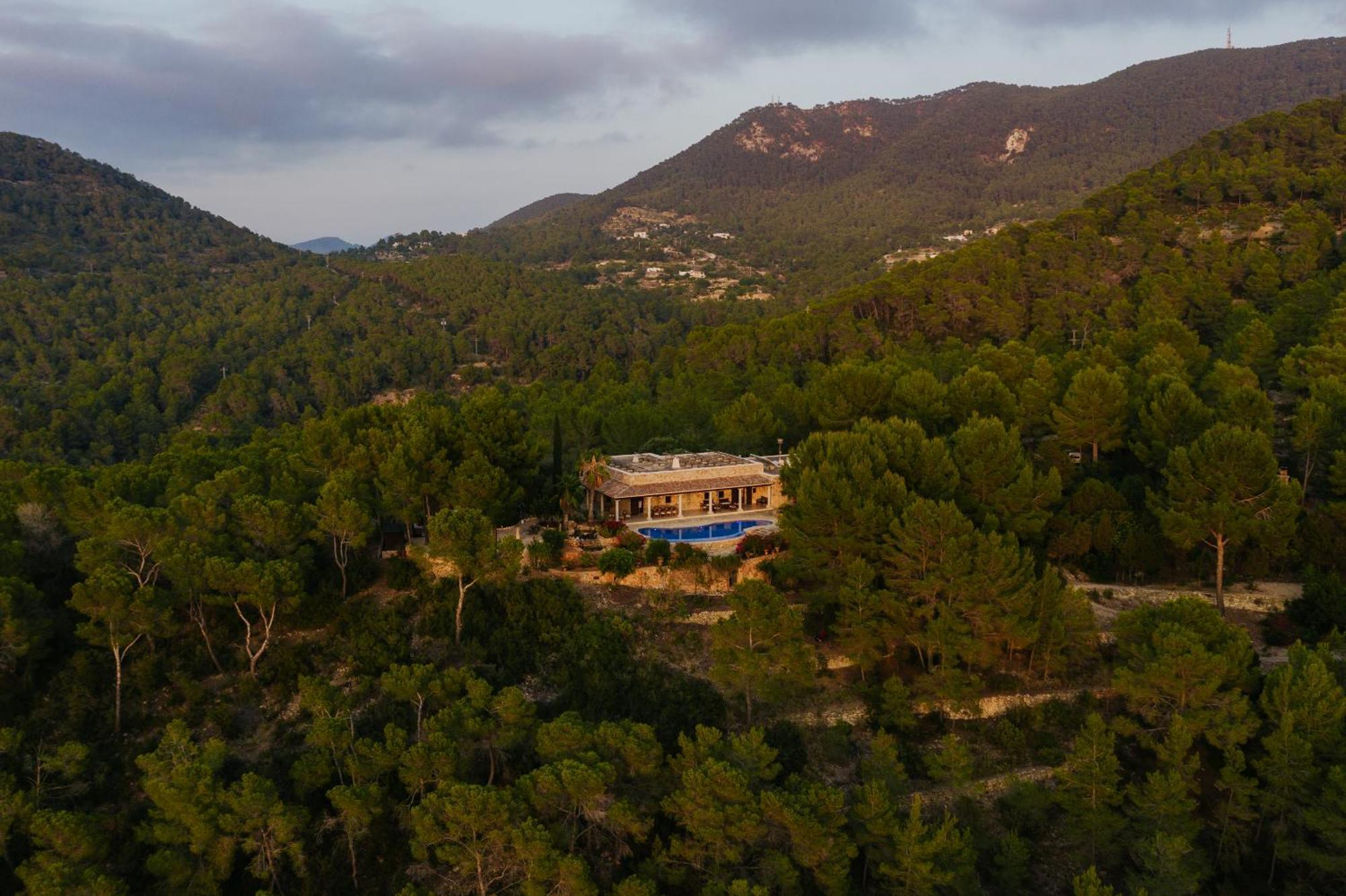 Villa & Guesthouse Paissa D'En Bernat Кала Тарида Екстериор снимка
