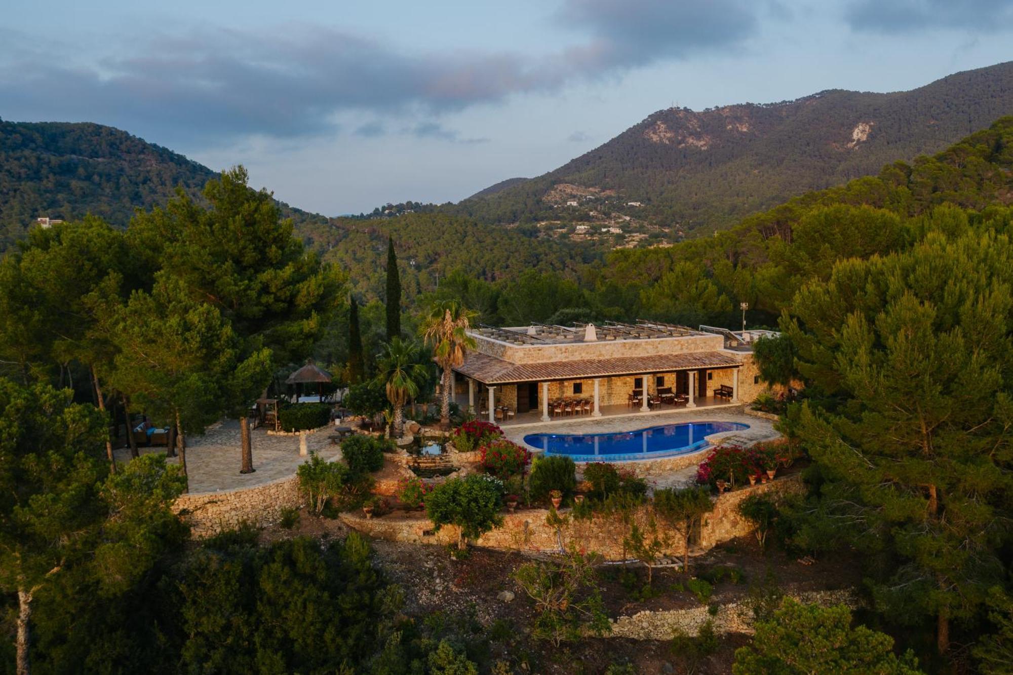 Villa & Guesthouse Paissa D'En Bernat Кала Тарида Екстериор снимка