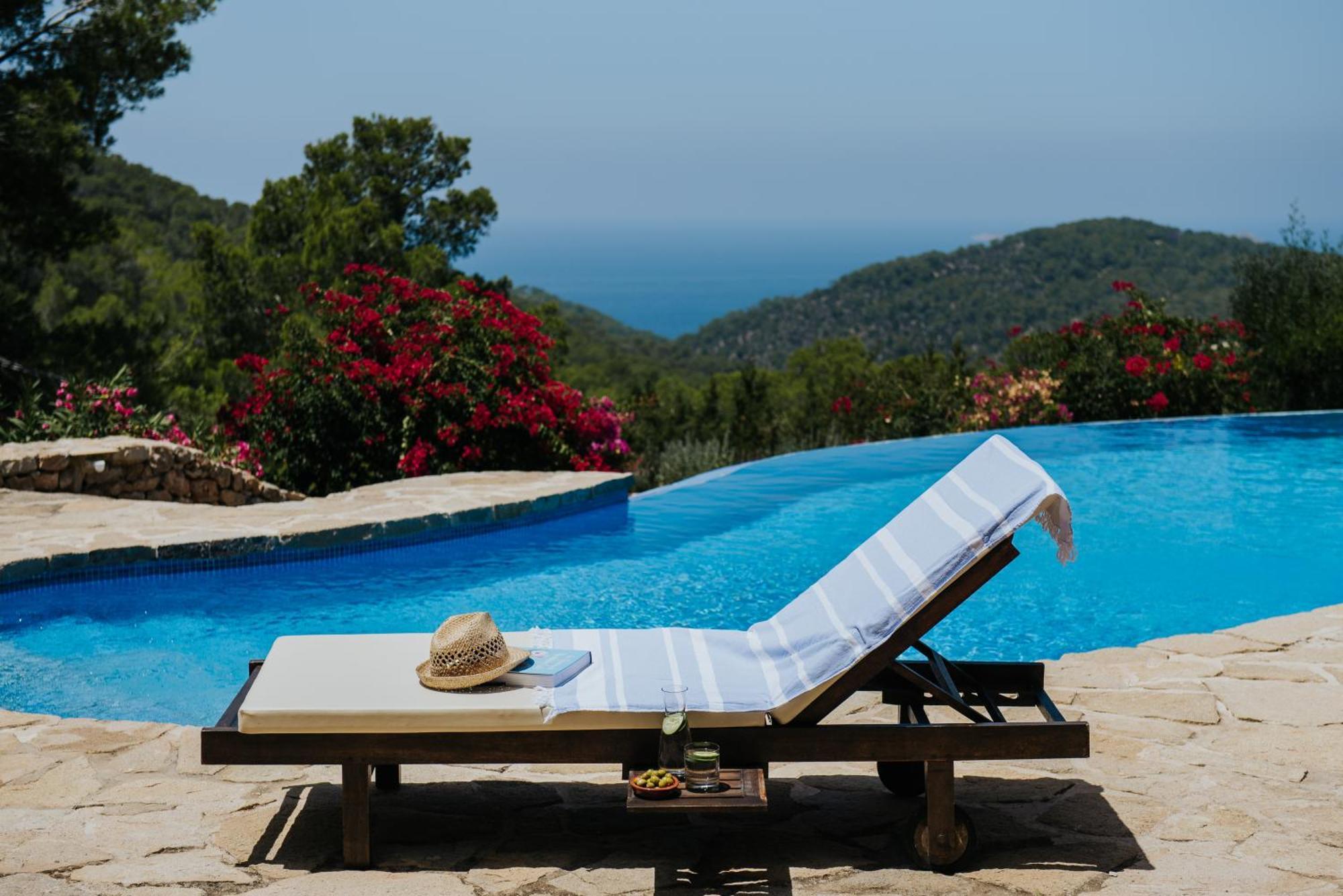Villa & Guesthouse Paissa D'En Bernat Кала Тарида Екстериор снимка