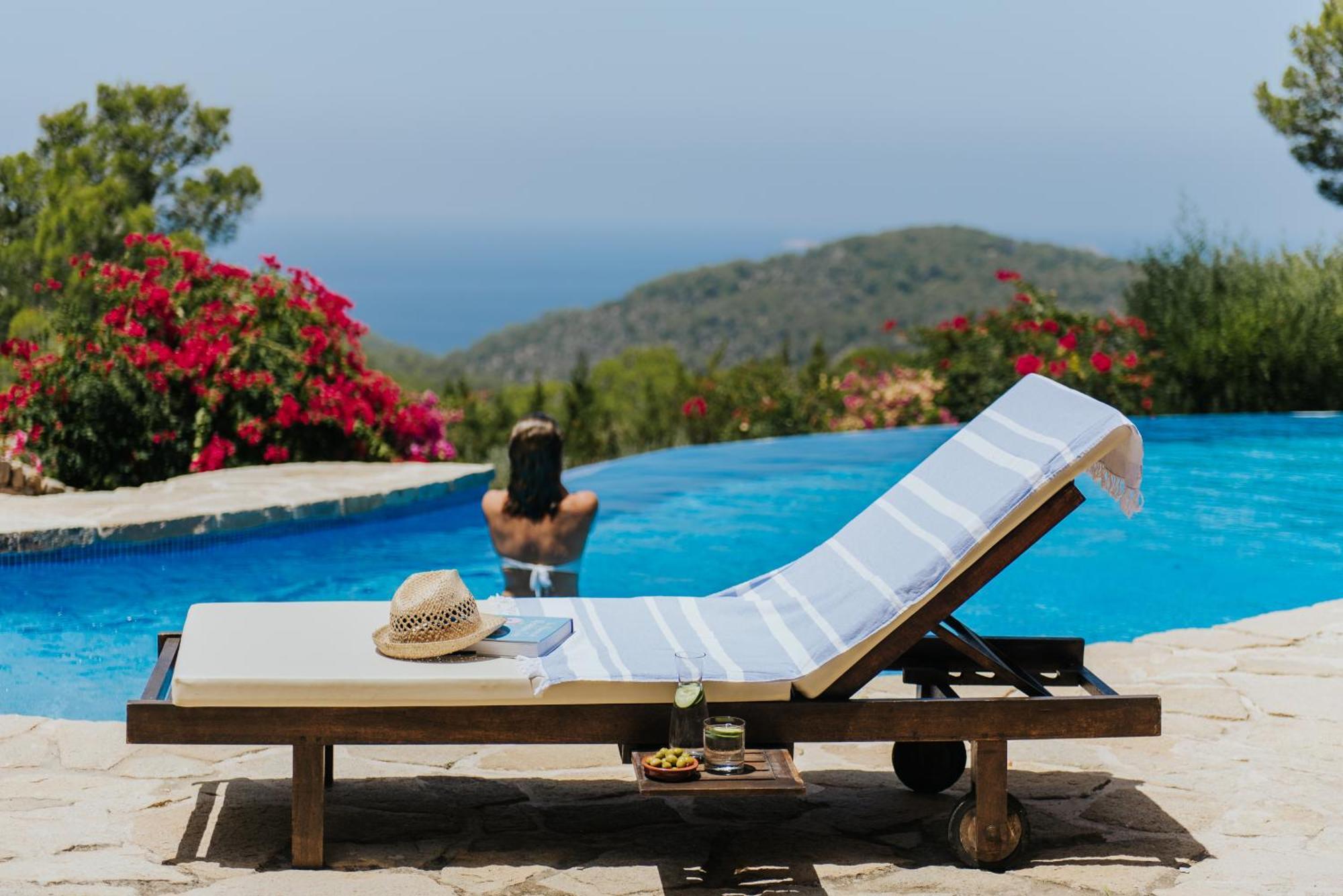Villa & Guesthouse Paissa D'En Bernat Кала Тарида Екстериор снимка