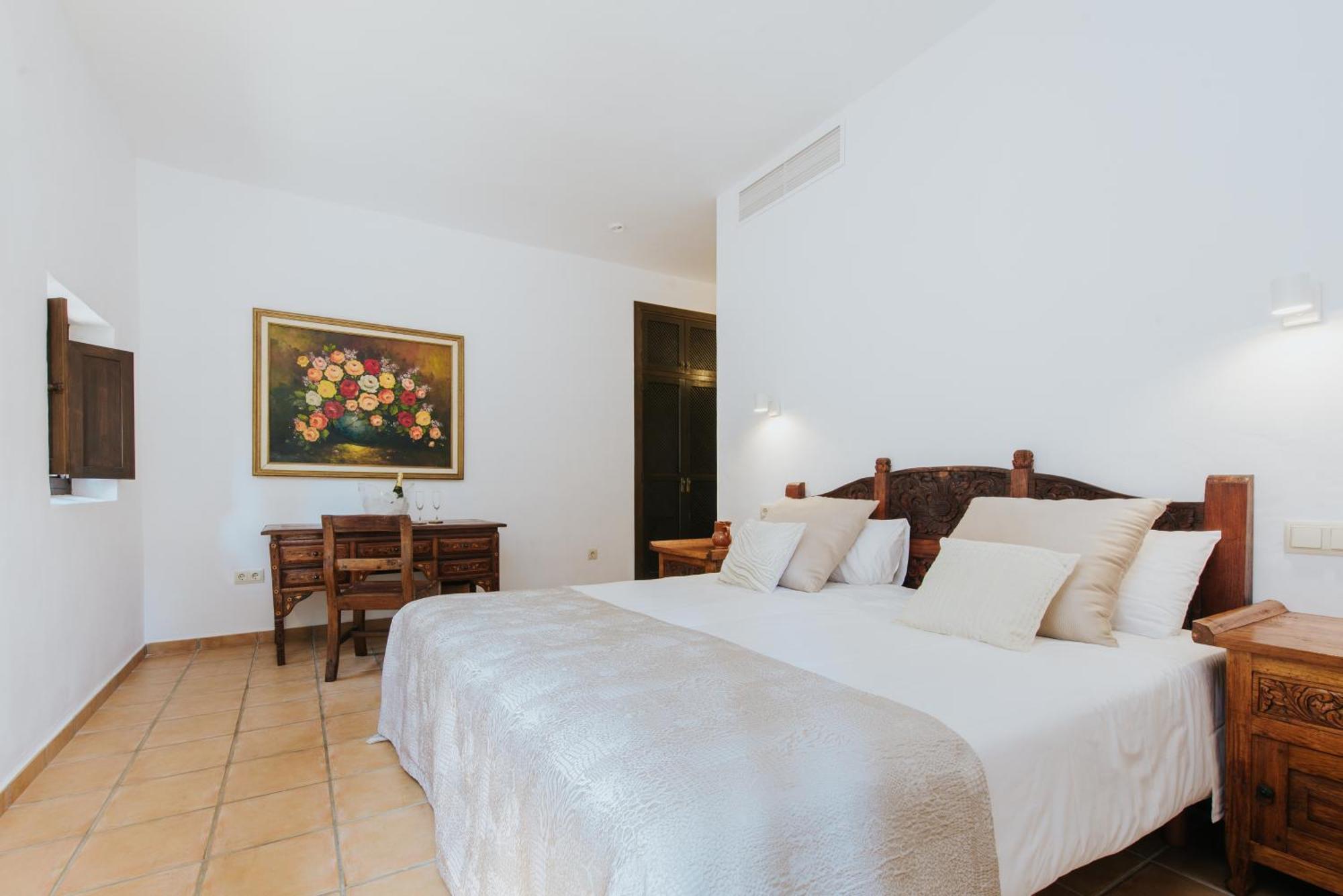 Villa & Guesthouse Paissa D'En Bernat Кала Тарида Екстериор снимка
